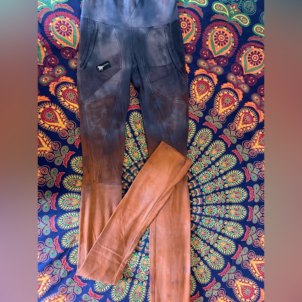 Wildhorse Apparel handmade leggings XS/S
